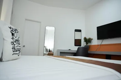 Chambre double deluxe — Trang An Hotel - 10 minutes Landmark 81